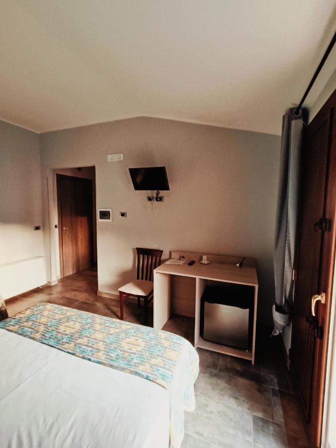 Agriturismo - B&B La Funicolare Francavilla Marittima Esterno foto